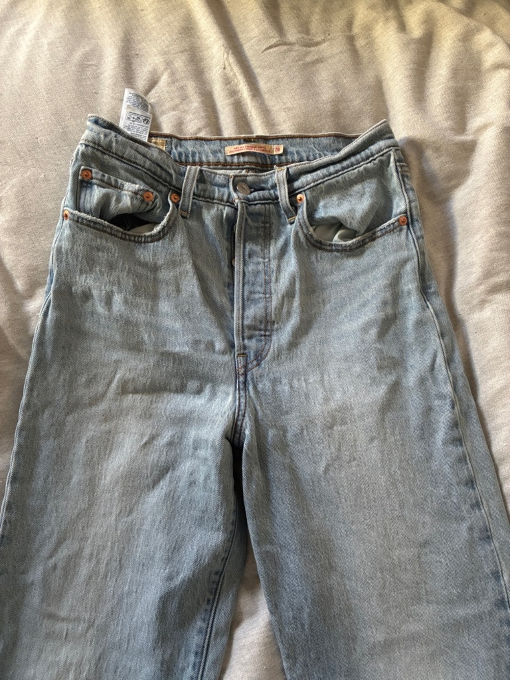 Levi’s ribcage straight ankle denim - Picture 2 of 7